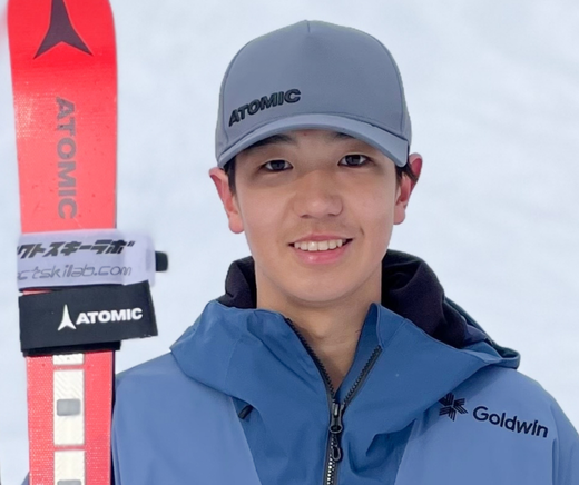 GO-BEYONDER No.786:クレバヤシリョウガ No.233:梶原有希